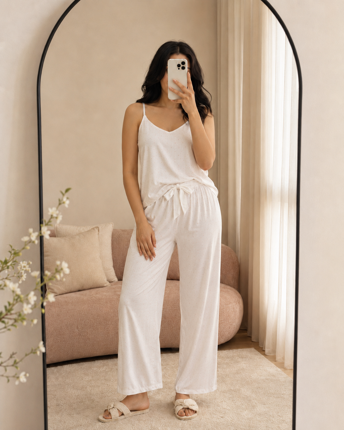 Ensemble pyjama satin femme, coloris blanc — La Soirée