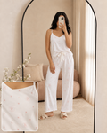 Pyjama satin femme, ensemble caraco et pantalon, coloris blanc — La Soirée